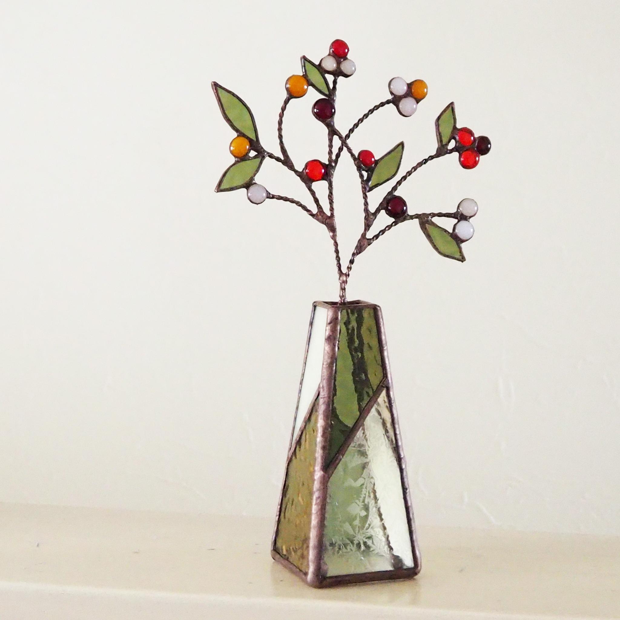 木の実いっぱい♪ステンドグラスの冬の一輪挿し | 7枚目