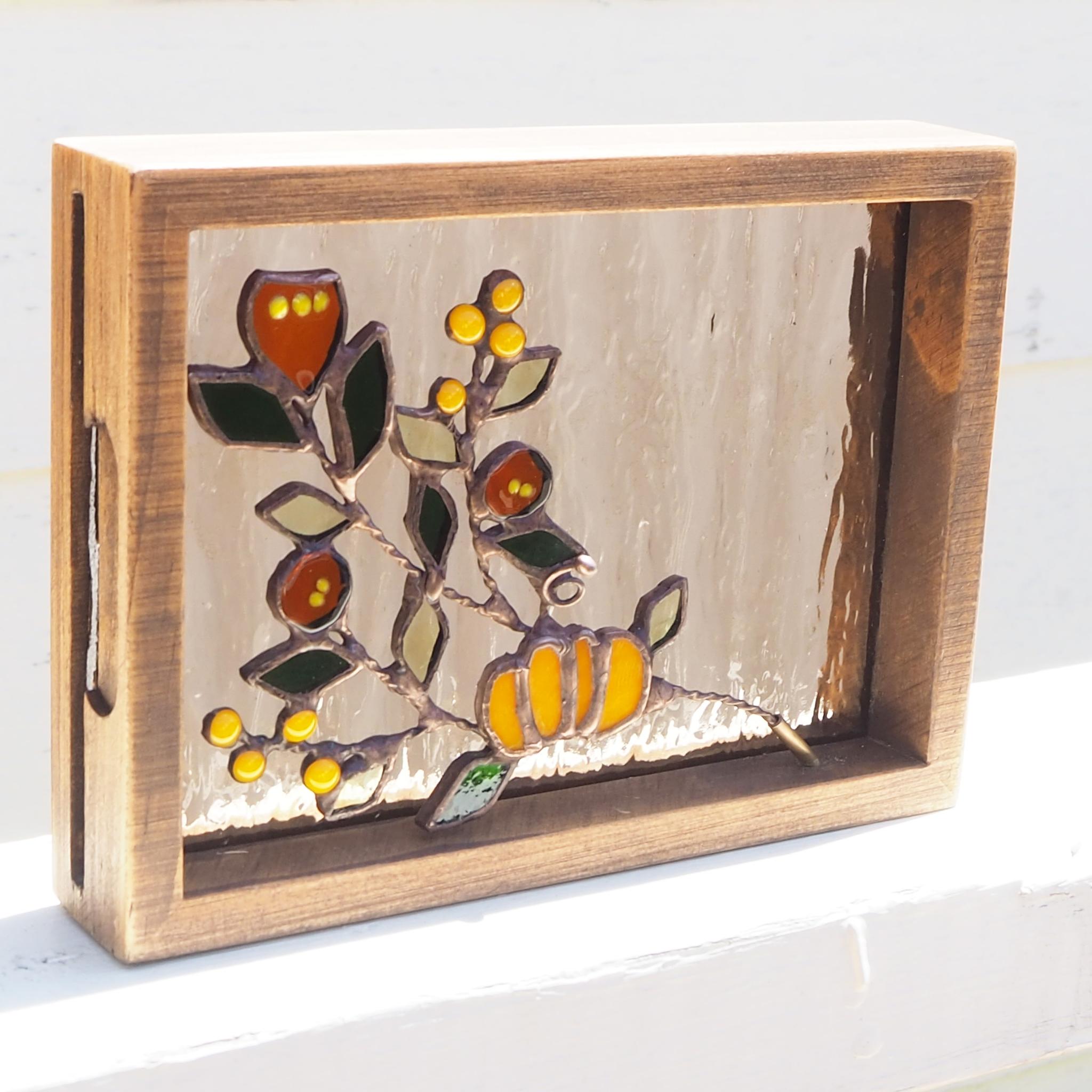 レトロなステンドグラスの秋パネル | 3枚目