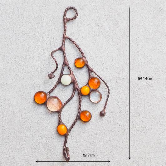 自由自在に楽しむステンドグラスの春色スワッグ | 11枚目