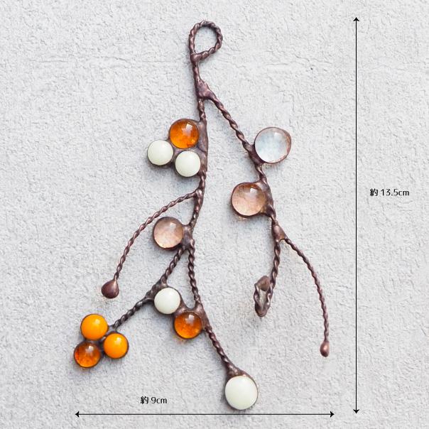 自由自在に楽しむステンドグラスの春色スワッグ | 14枚目