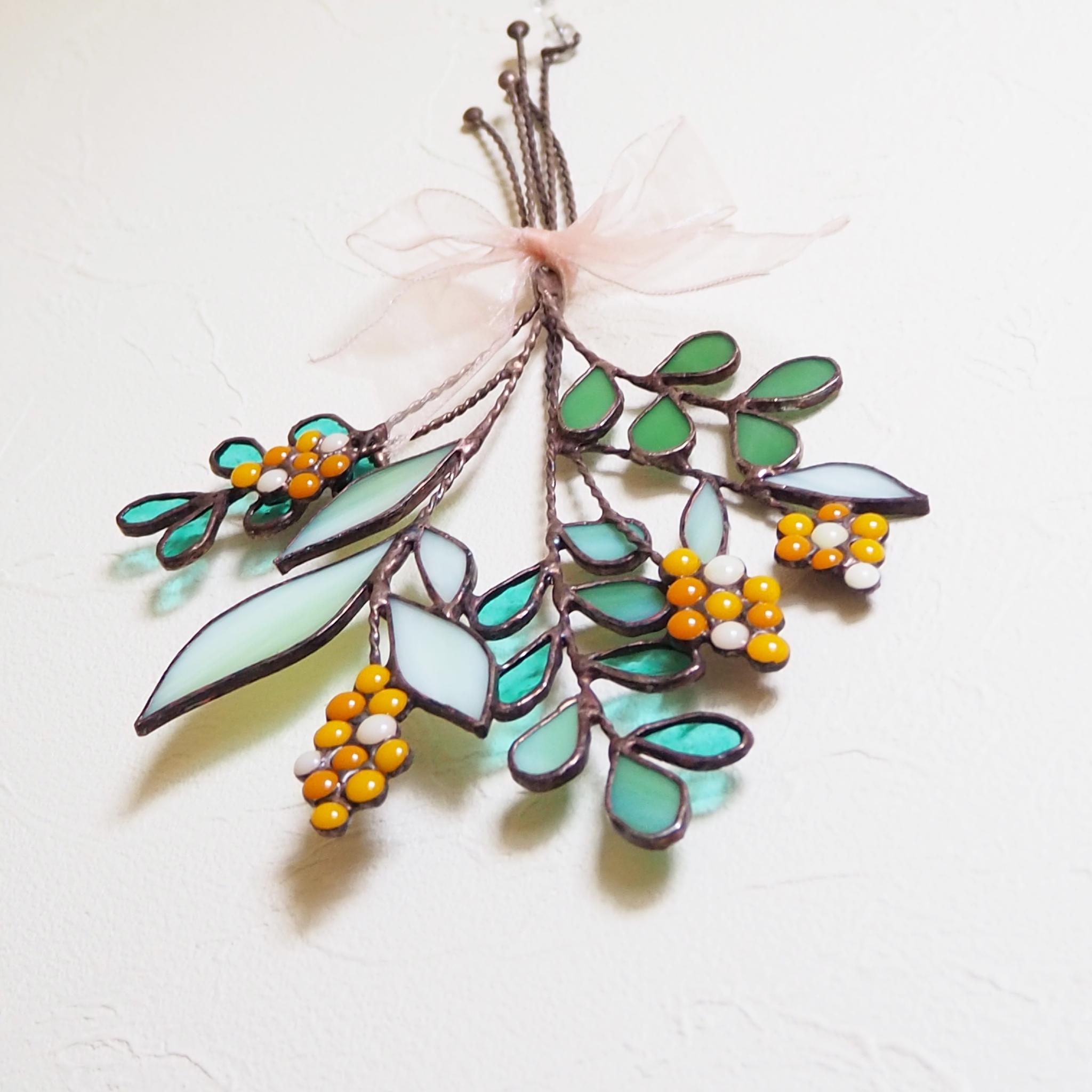 ステンドグラスのミモザのスワッグ | 5枚目